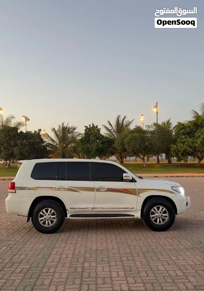 Toyota Land Cruiser Gxr 2009 photo 2