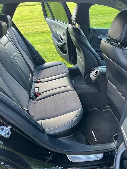 Mercedes-Benz E220 2019 photo 5