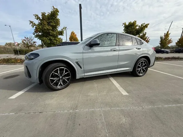 BMW X4 2022 photo 3
