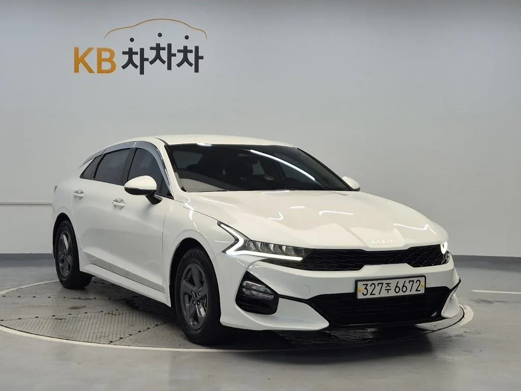 Kia K5 2023 photo 4