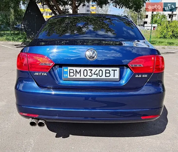 Volkswagen Jetta 2011 photo 5