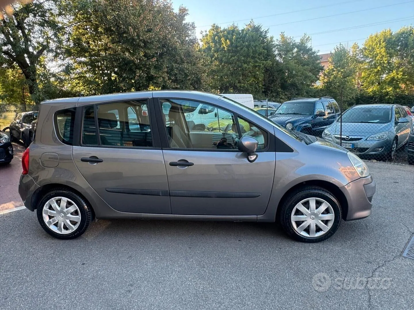 Renault Grand Modus 2010 photo 4