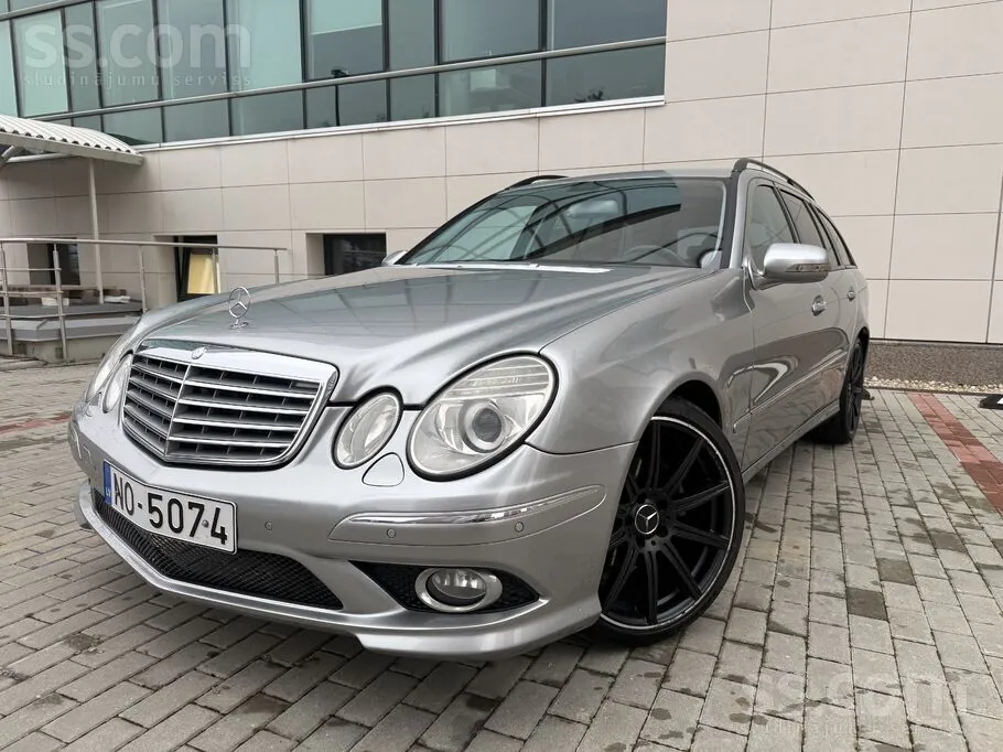 Mercedes-Benz E270