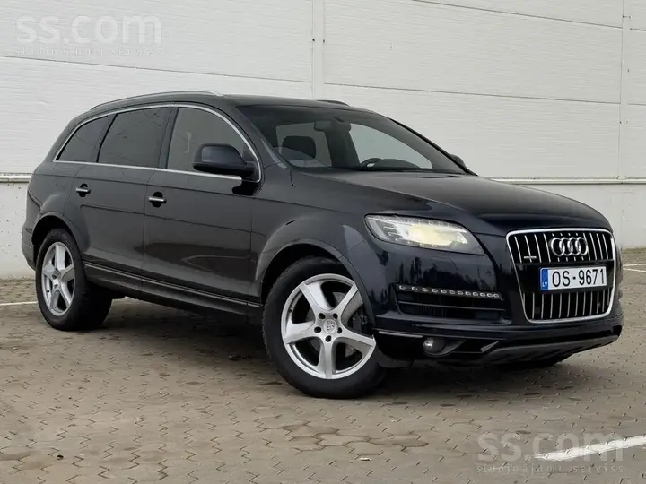 Audi Q7 2010 photo 3