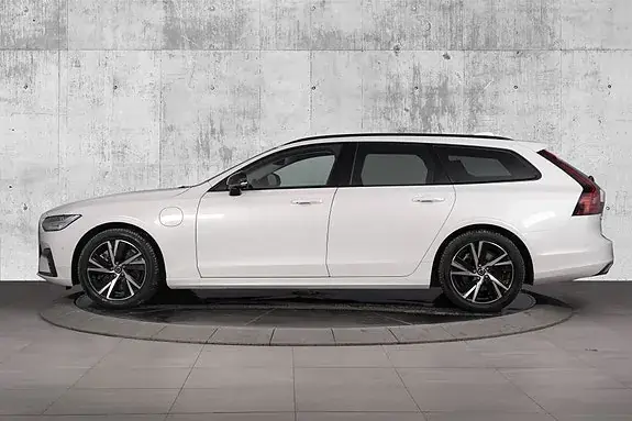 Volvo V90 2024 photo 4