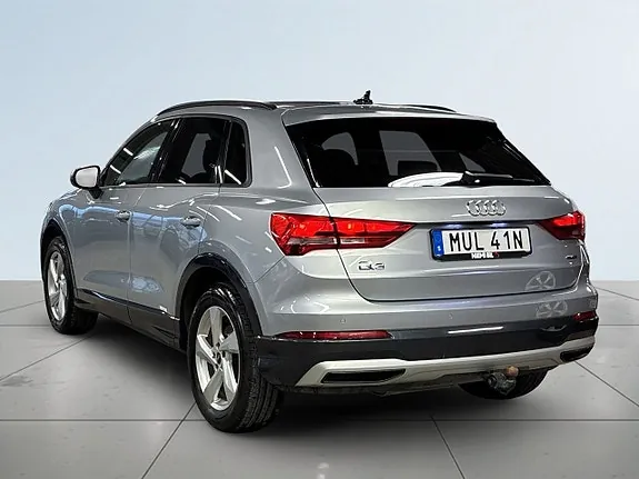 Audi Q3 2021 photo 5
