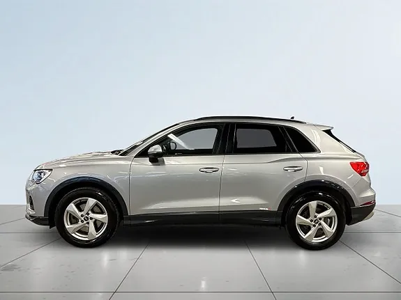 Audi Q3 2021 photo 4