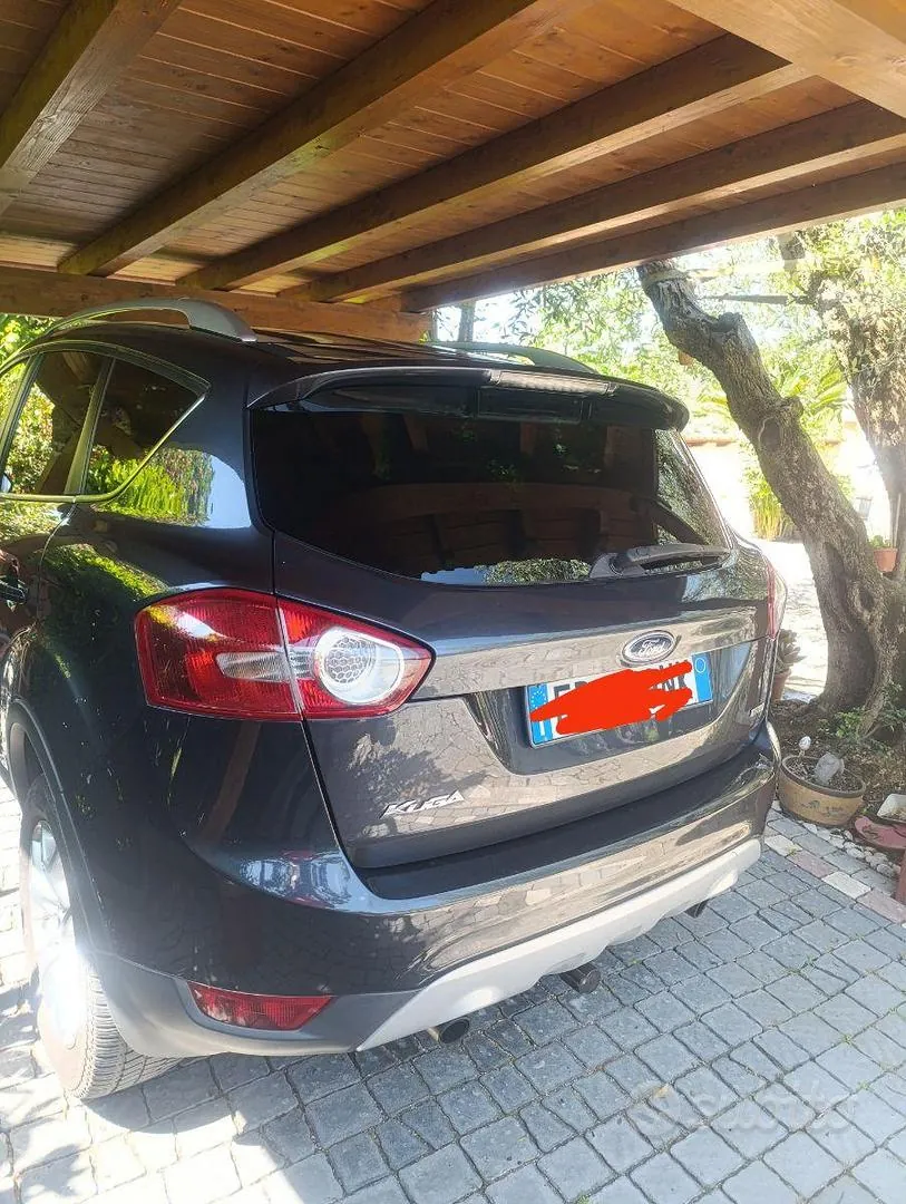 Ford Kuga 2010 photo 2