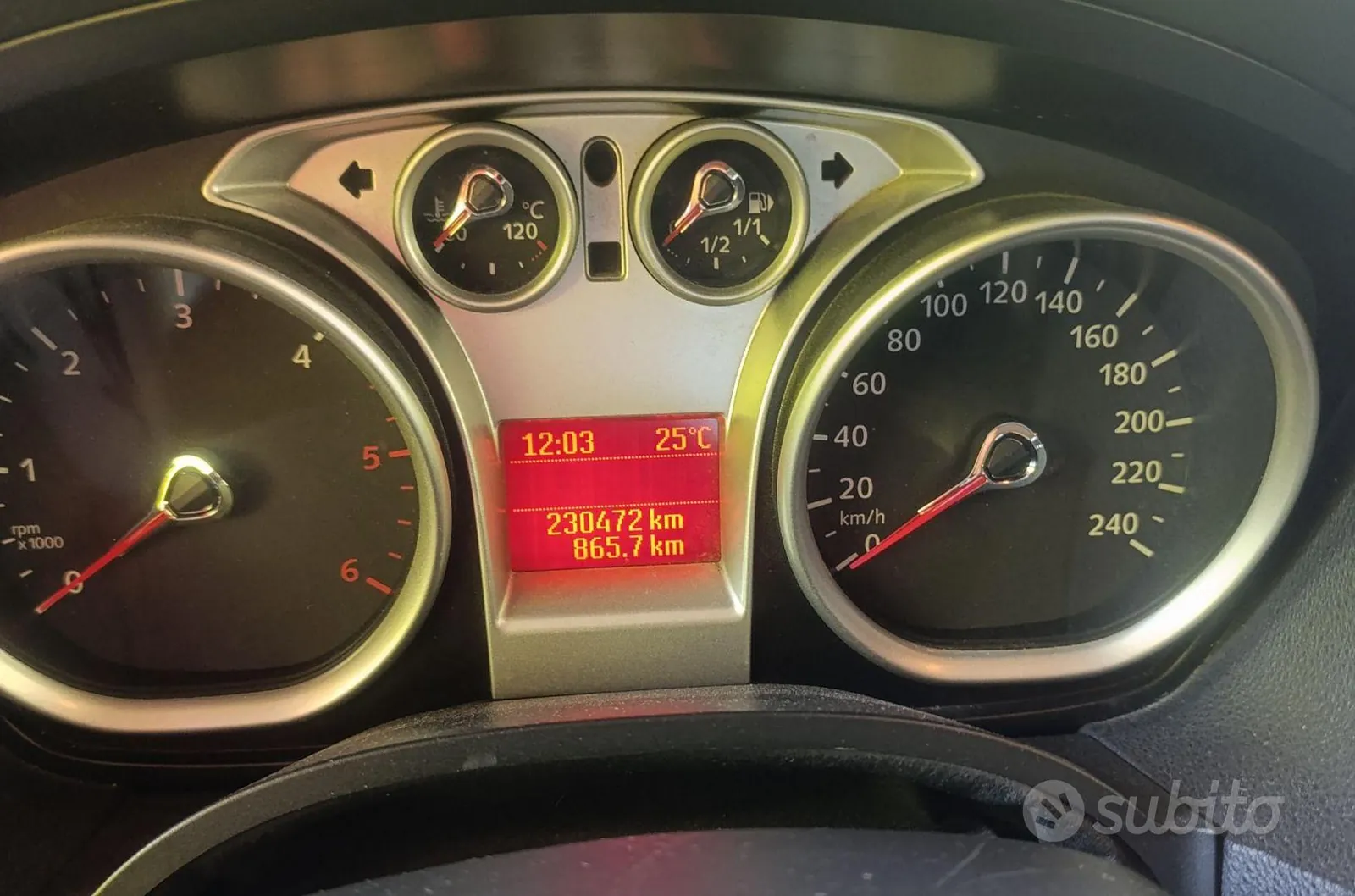 Ford Kuga 2010 photo 5
