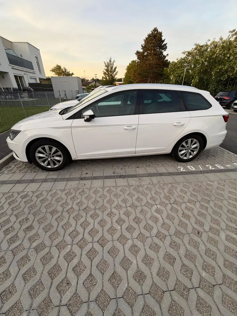 Seat Leon 2017 photo 2