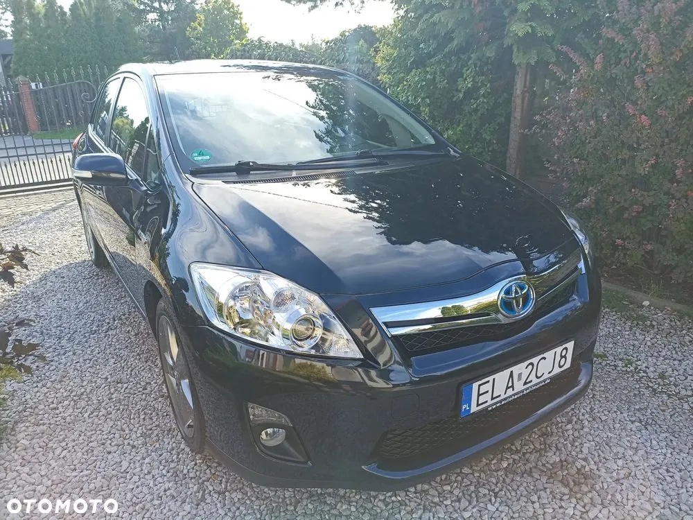 Toyota Auris 2012 photo 2