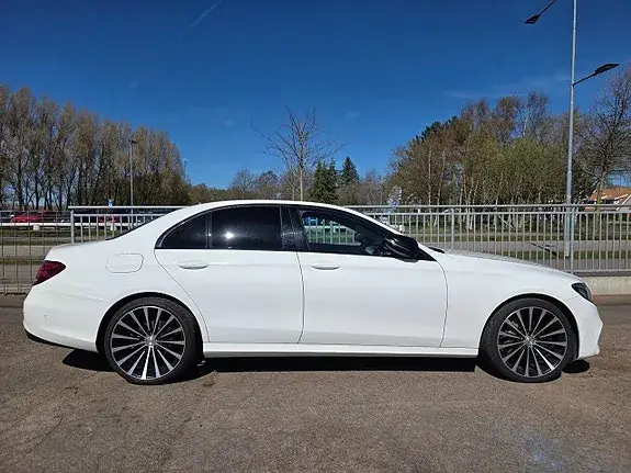 Mercedes-Benz E 220 D 2017 photo 3