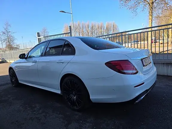 Mercedes-Benz E 220 D 2017 photo 5