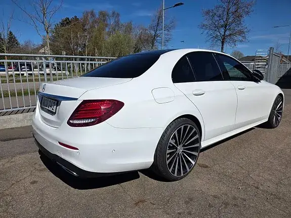 Mercedes-Benz E 220 D 2017 photo 4
