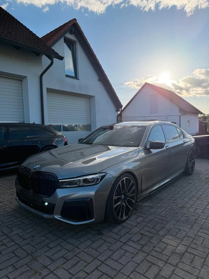 BMW 750 Li Lci