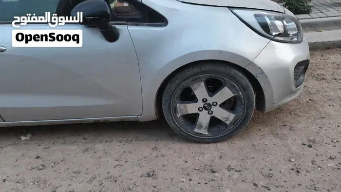 Kia Rio 2015 photo 3