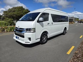 Toyota Hiace 2026 photo 4