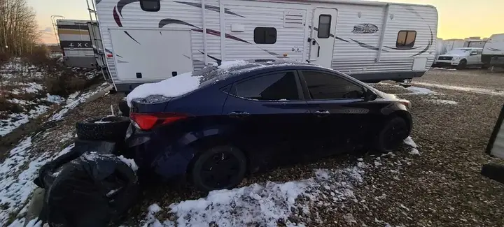 Hyundai Elantra 2015 photo 4
