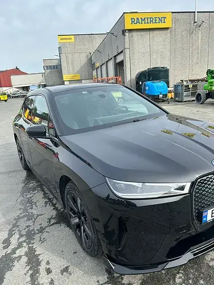 BMW Ix 2023 photo 4