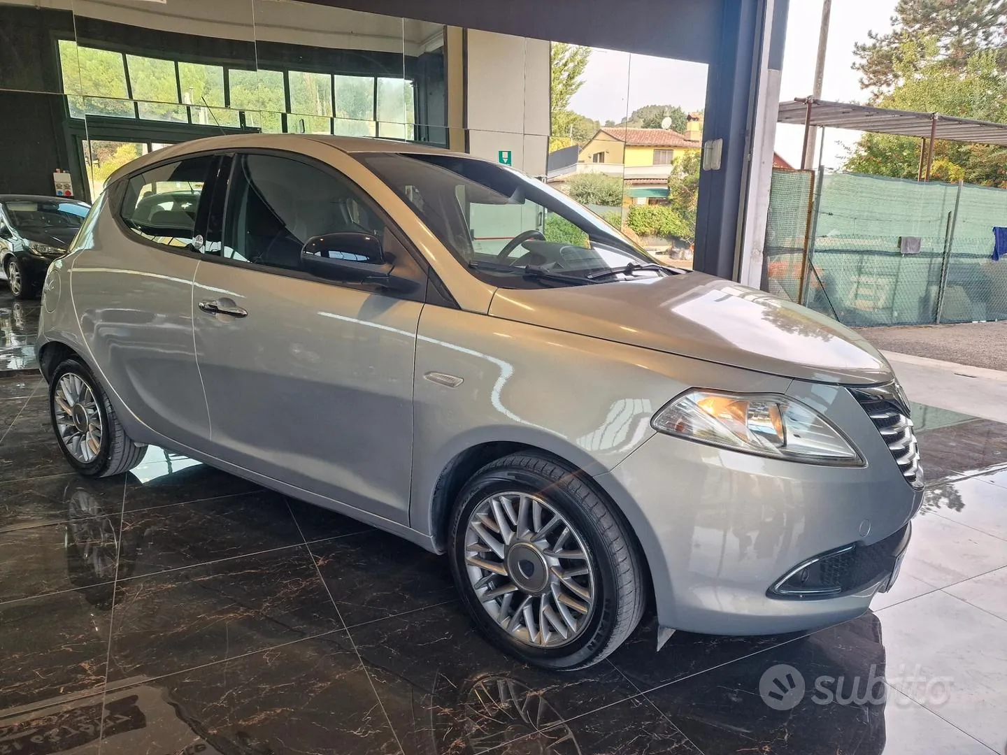 Lancia Ypsilon 2012 photo 3