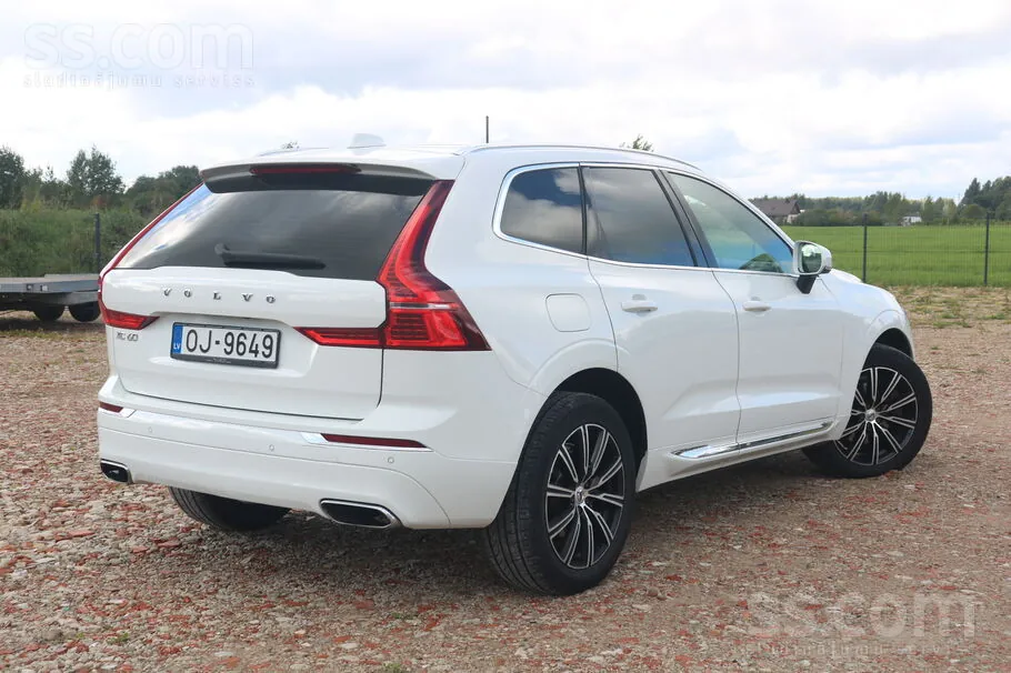 Volvo Xc60 2017 photo 4