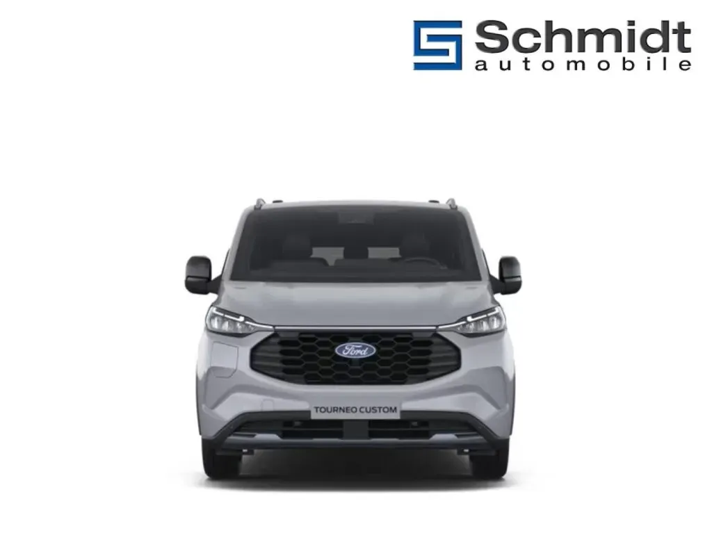 Ford Tourneo photo 2