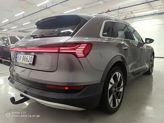 Audi E-Tron 2019 photo 3