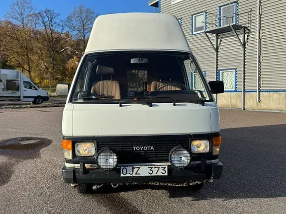 Toyota Hiace 1989 photo 2