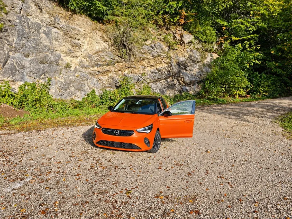 Opel Corsa 2020 photo 2