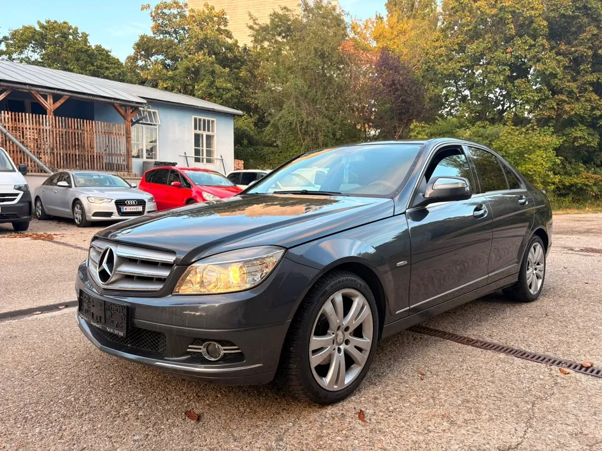 Mercedes-Benz C-Class 2008 photo 3