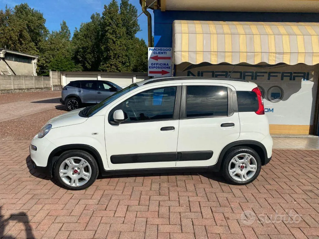 Fiat Panda 2023 photo 2