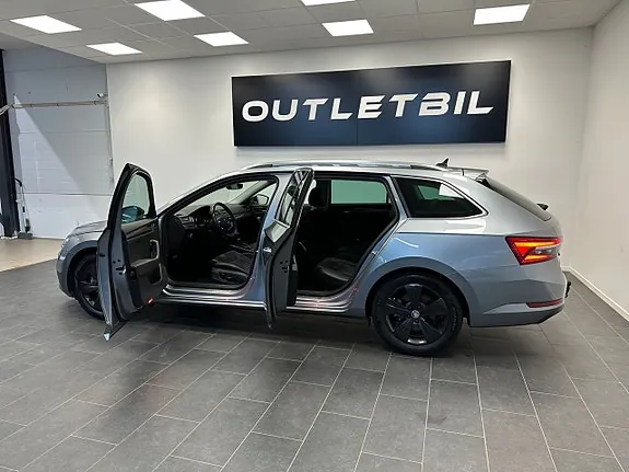 Skoda Superb 2021 photo 3