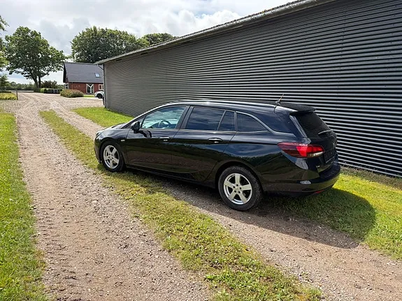 Opel Astra 2017 photo 5