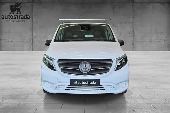 Mercedes-Benz Vito 119 2023 photo 2
