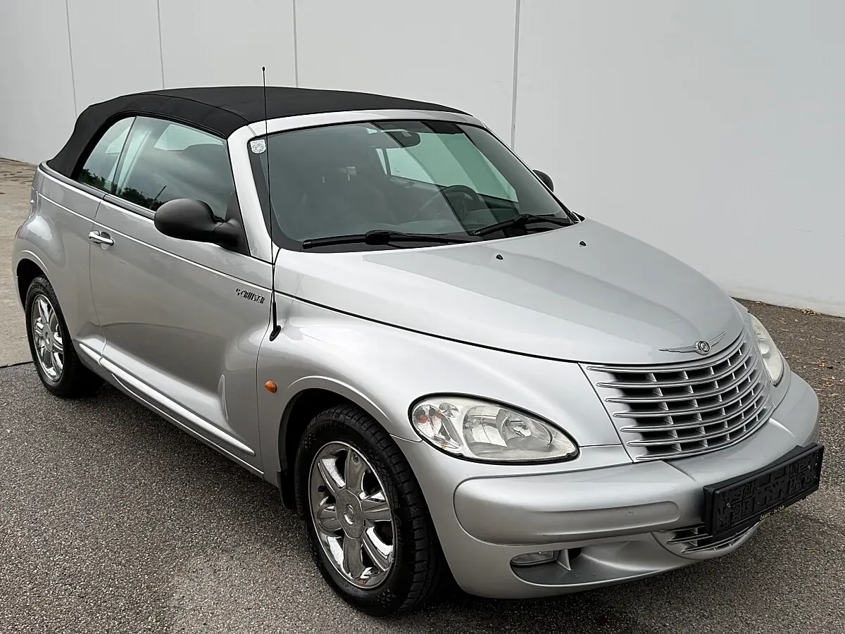 Chrysler Pt Cruiser 2005 photo 2