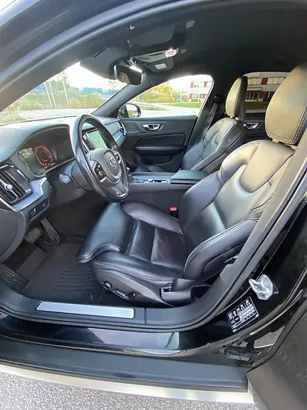 Volvo V60 Cross Country 2020 photo 5