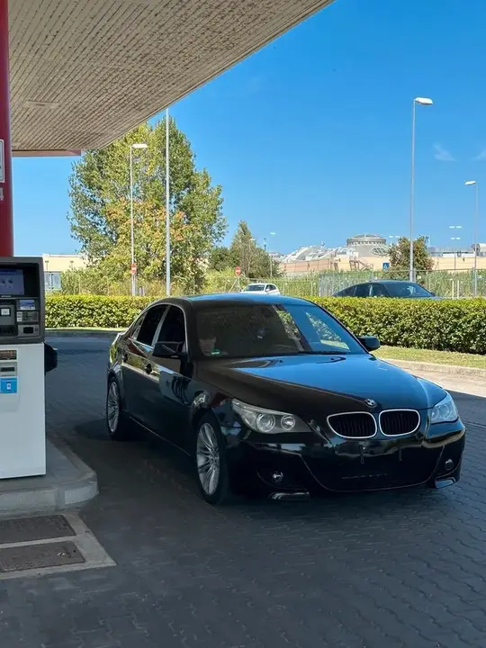 BMW 520I E60