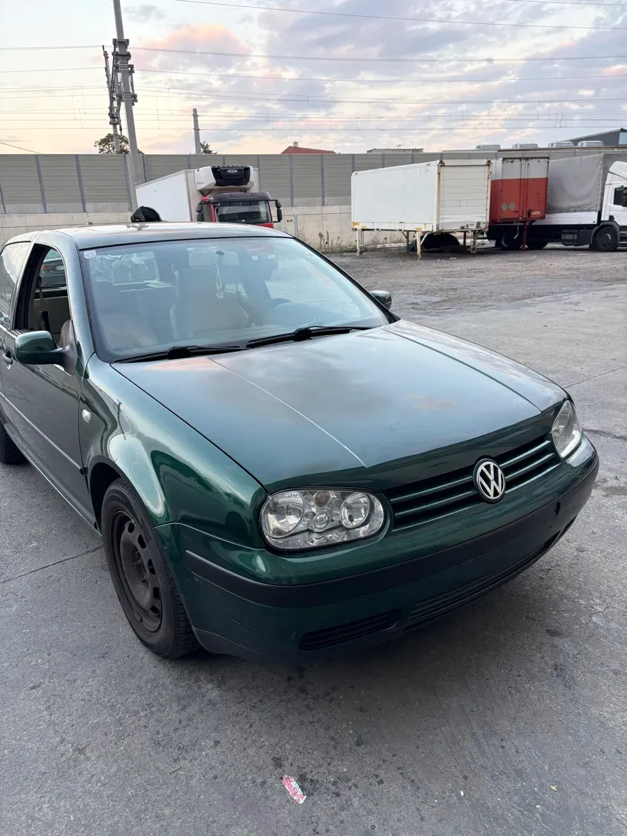 Volkswagen Golf 2001 photo 3