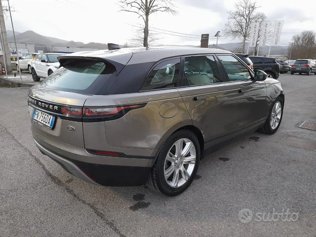 Land Rover Range Rover Velar 2018 photo 3