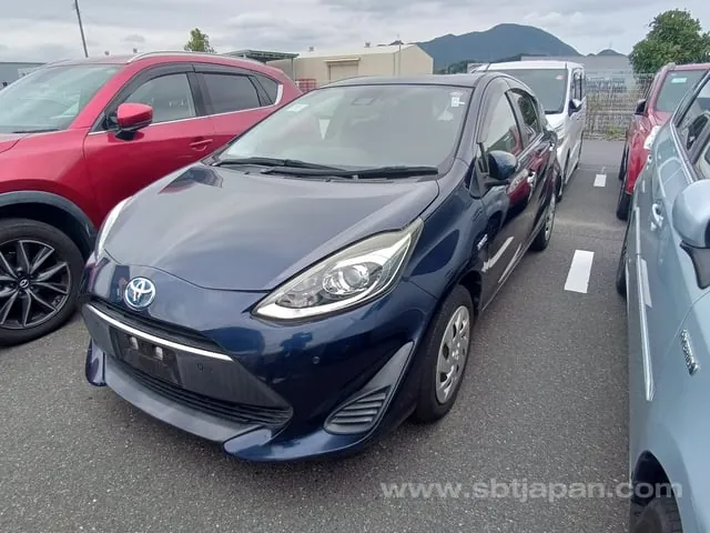 Toyota Aqua S Style 2018 photo 2