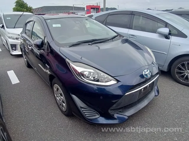 Toyota Aqua S Style
