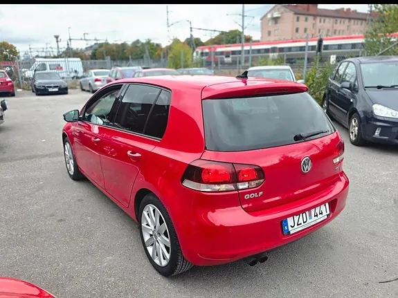 Volkswagen Golf Vi 2010 photo 3