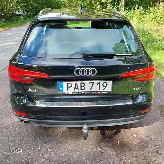 Audi A4 2016 photo 3