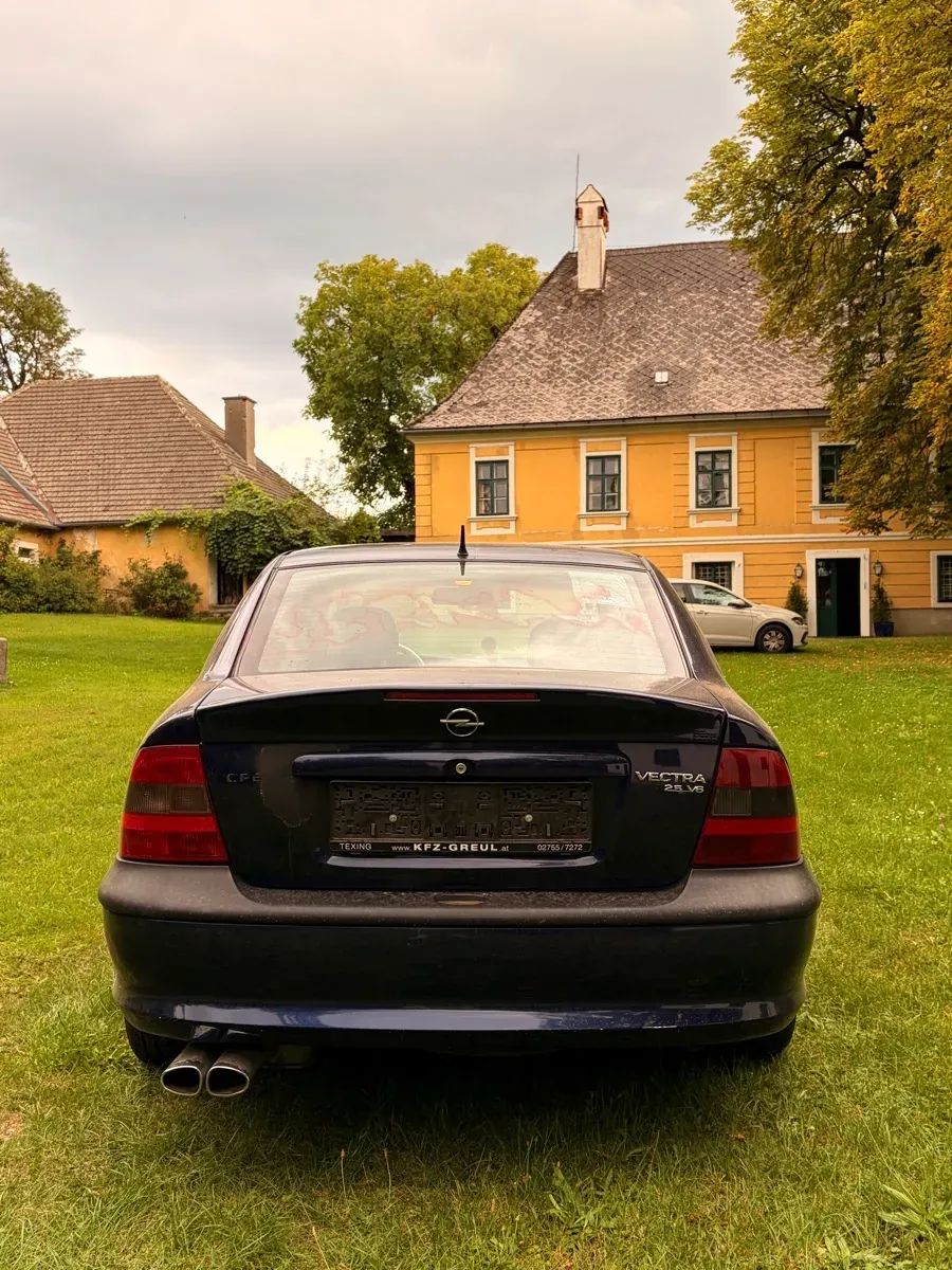 Opel Vectra 1998 photo 3