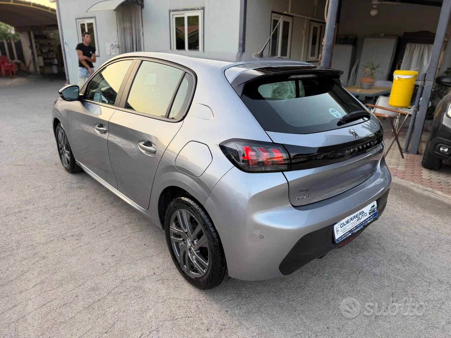 Peugeot 208 2022 photo 5