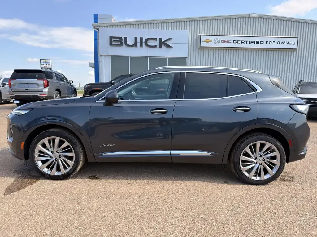 Buick Envision 2026 photo 2