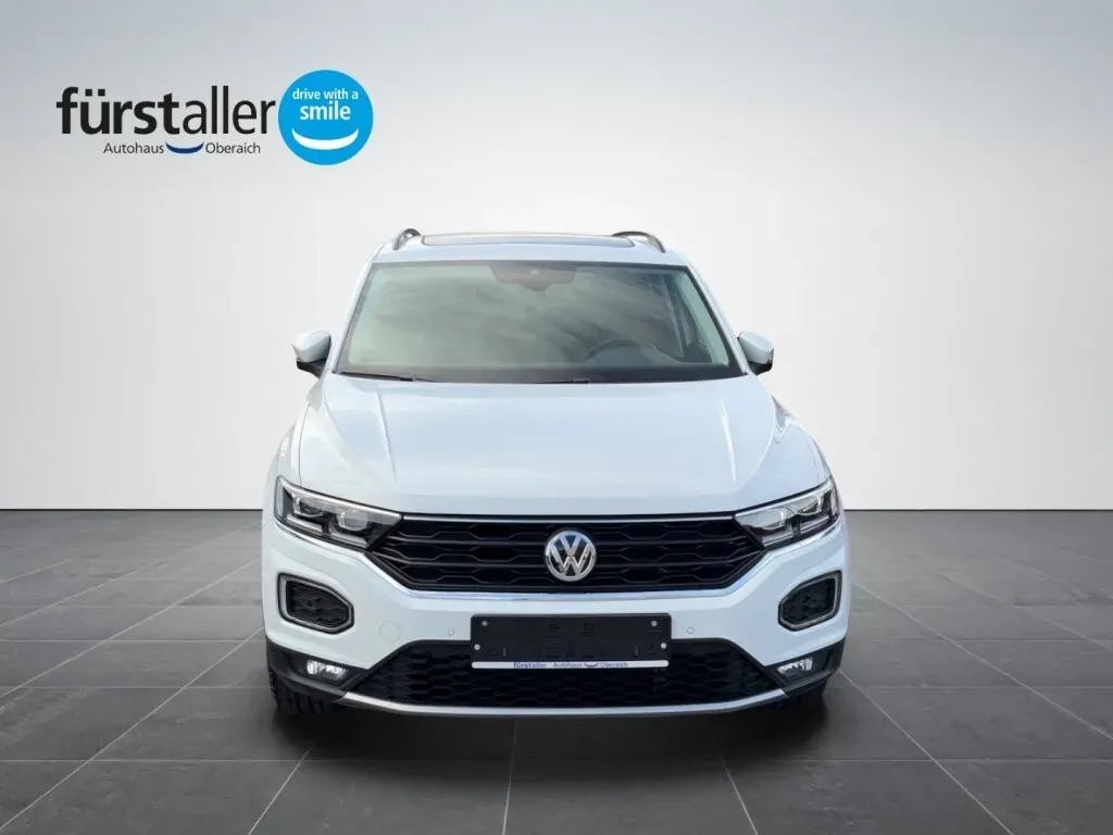 Volkswagen T-Roc 2020 photo 2
