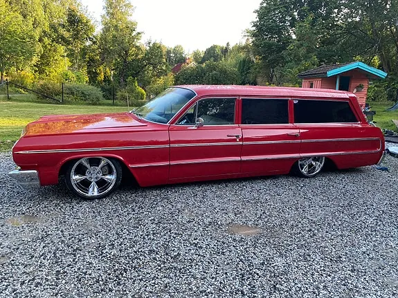 Chevrolet Impala 1964 photo 3