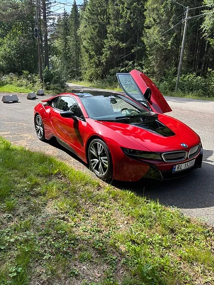 BMW I8 2017 photo 2