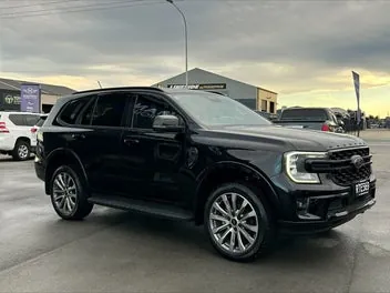 Ford Everest 2022 photo 3